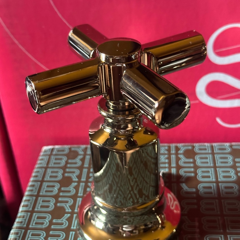 Brizo Invari Wall Mount Tub Filler Cross Handle Kit HX70476-PG. GORGEOUS! - Picture 2 of 5
